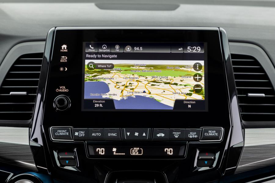 Детали интерьера Honda Odyssey 2020 года  (NA) (фото 95 из 119)